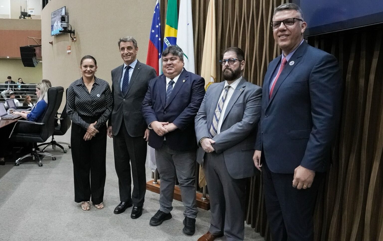 Câmara Municipal de Manaus recebe visita do embaixador da Itália