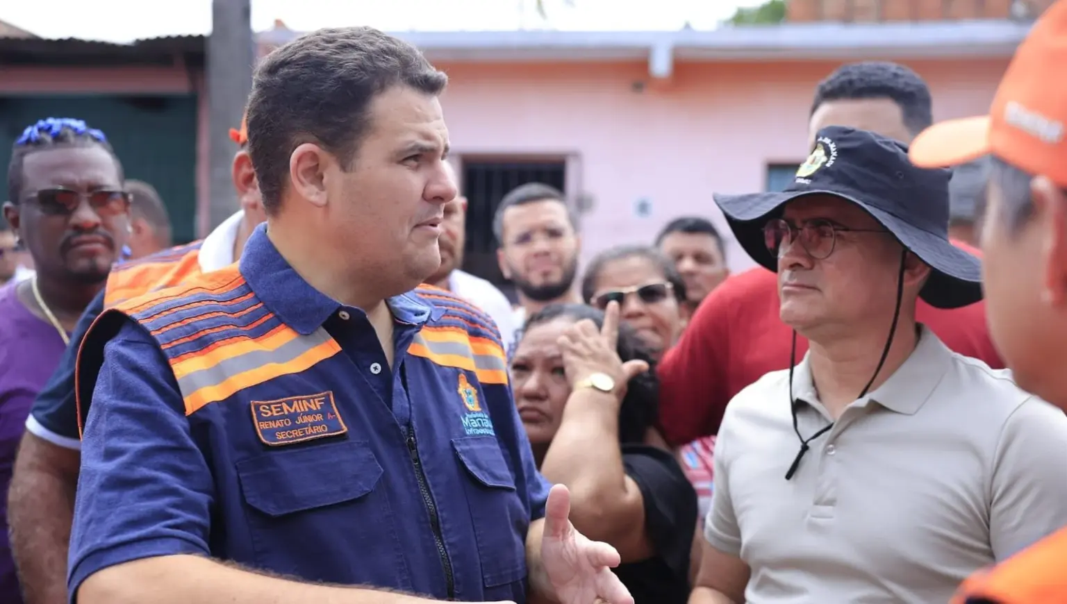 Prefeito David Almeida entra em recesso por 10 dias e vice-prefeito Renato Junior assume a administração municipal