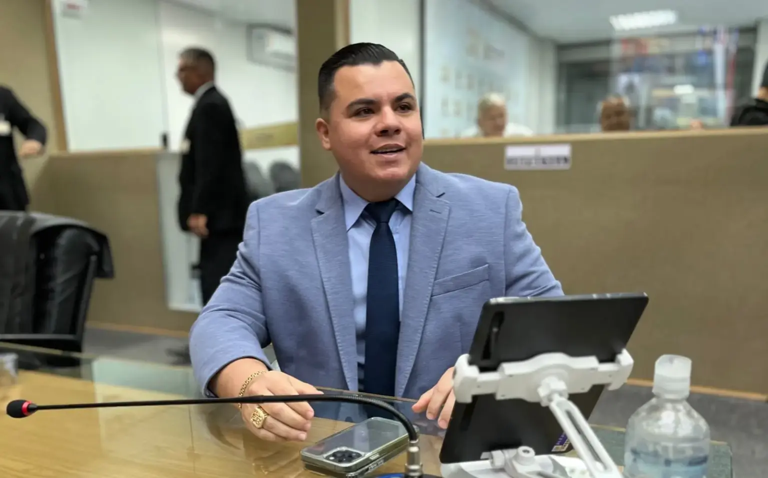 De “Dia do Despachante de Veículos” até declarar “Patrimônio Cultural de Natureza Imaterial” à Ponte Phelippe Daou, veja quais PLs marcam mandato de Wanderley Monteiro