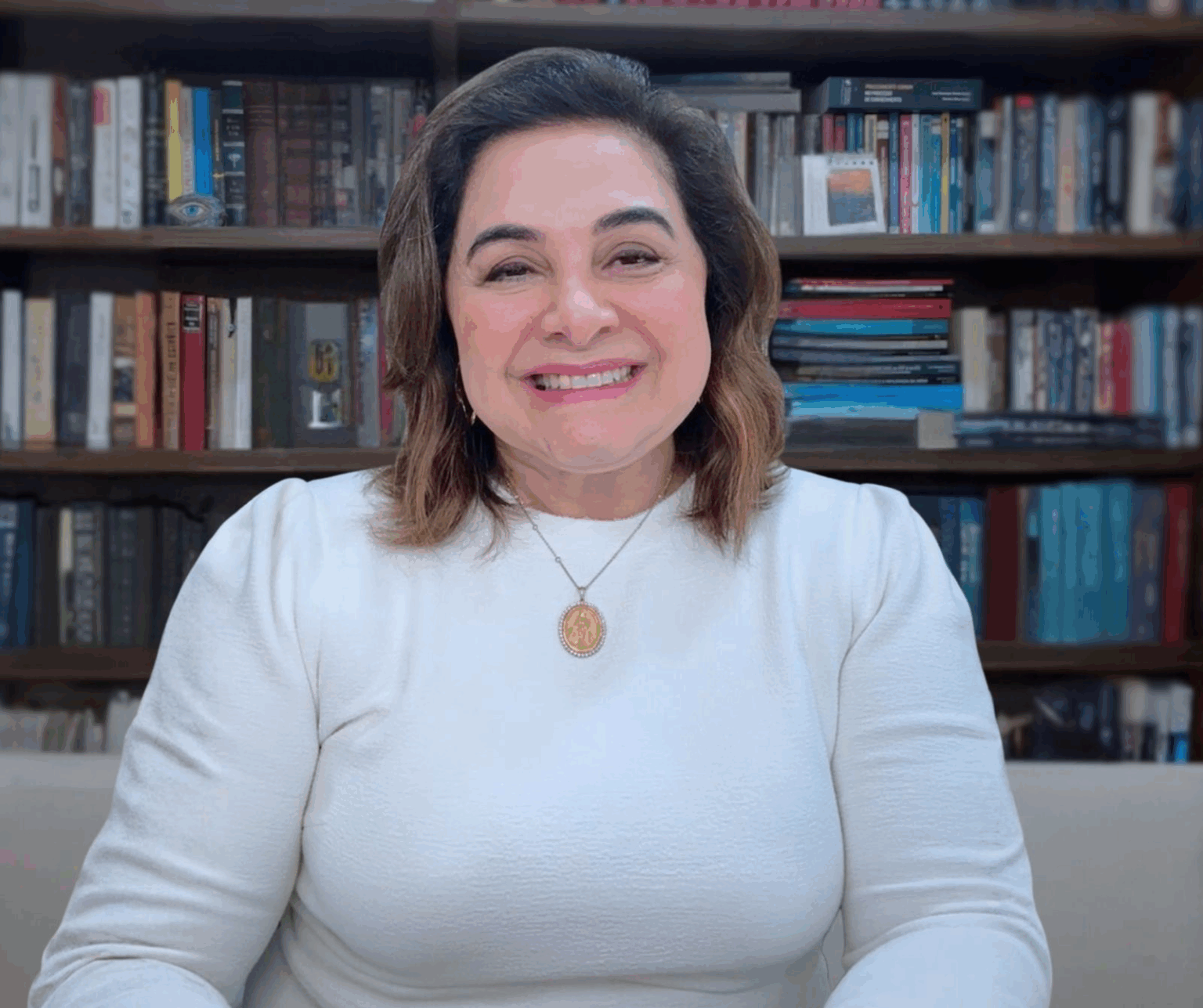 Professora Maria do Carmo comemora 173 anos de Parintins com conquistas significativas à população