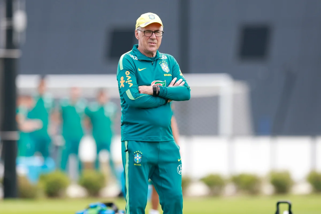 Ancelotti recebe salário superior ao de campeões da Copa do Mundo somados; veja os valores