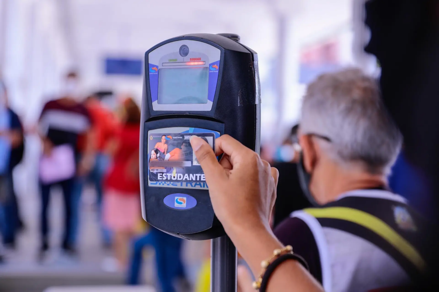 Sinetran diz que Estado ainda deve R$ 44,6 milhões do Passe Livre Estudantil, apesar de pagamentos