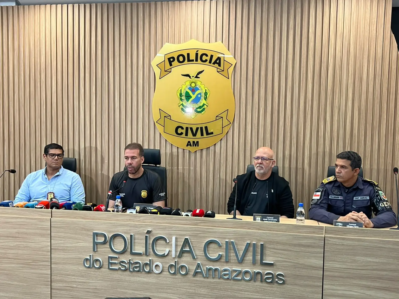 Chacina em Manaus: criminoso procurava dinheiro e achou apenas R$ 256 na casa